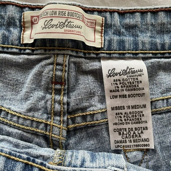 Levi’s Stretch Low Rise* Bootcut Light Wash 5-Pocket Jeans-16 Medium - Picture 11 of 12